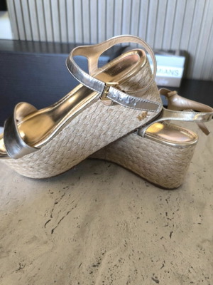 Michael Kors πλατφόρμες espadrille νούμερο 38.5 σαν καινούργιο, χρυσαφί