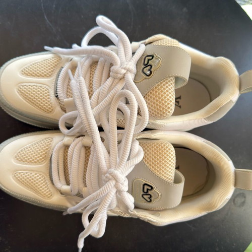 Louis Vuitton sneakers trainers skate shoes like new, size 45, white beige