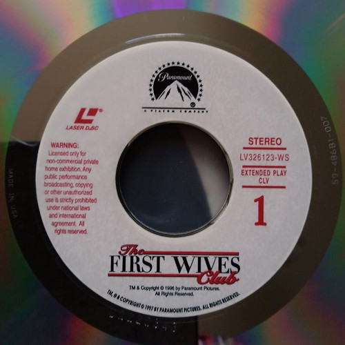 LaserDisc The First Wives Club 1996 comedy like new