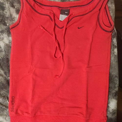 Nike women's shirt like new, pink, size S