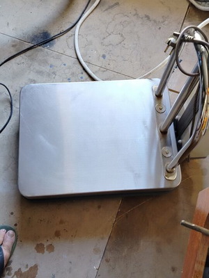 Electronic scale up to 150 kg