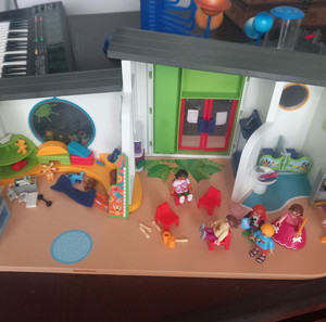 Детска градина - куклен дом Playmobil