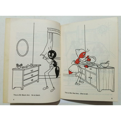 Mr Black Ant and Mrs Red Ant English learning book new