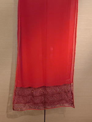 Evening scarf with beads like new, red