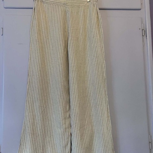 Striped wide leg pants Beloved like new, size XL 42