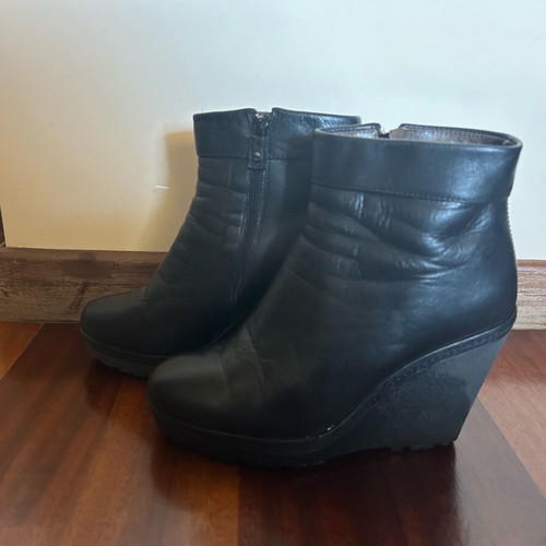Sax platform ankle boots like new, black leather, size 38