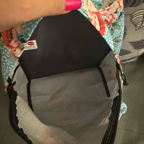 Lyc Sac backpack new with two compartments and large capacity