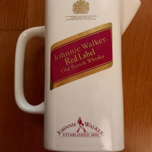 Vintage Johnnie Walker Red Label set like new, 3 pieces