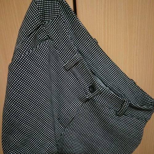 Checked pants like new, size M, black and white
