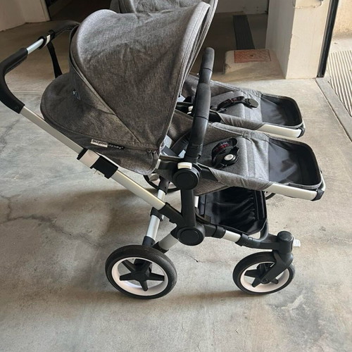 Bugaboo Donkey 3 Twin baby stroller like new, complete set