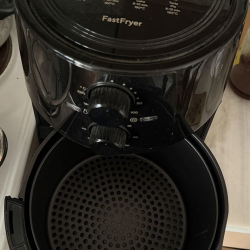 Kumtel Air Fryer like new