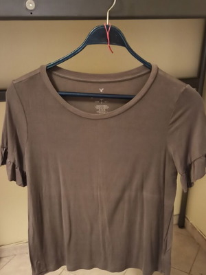 American Eagle women's thin short-sleeve blouse gray like new size M
