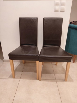 Ikea Harry chair set of 4 like new with brown leatherette and wooden legs