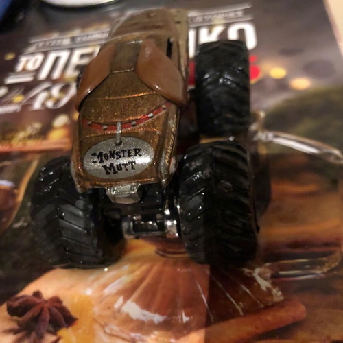 Monster truck like new
