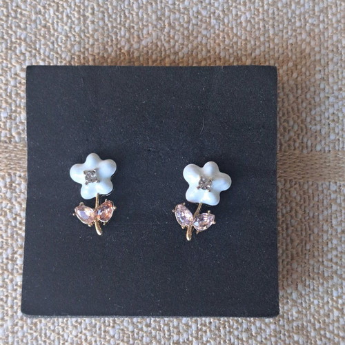 Gold plated 925 silver earrings like new, pearl flower with crystals