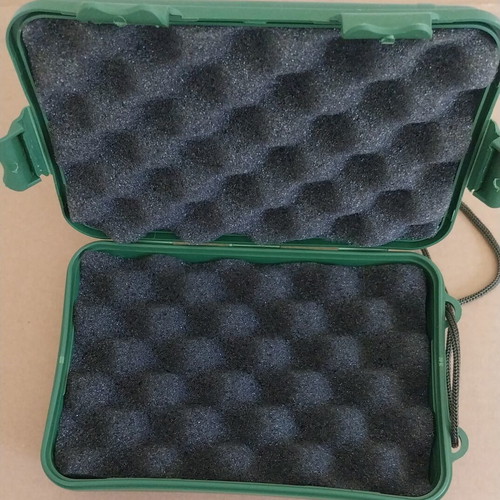 Waterproof plastic box 15 cm new for lenses and mobiles