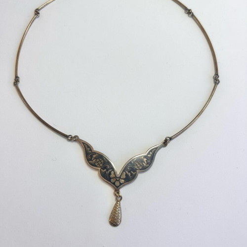 Vintage 925 silver necklace used with ornate pendant