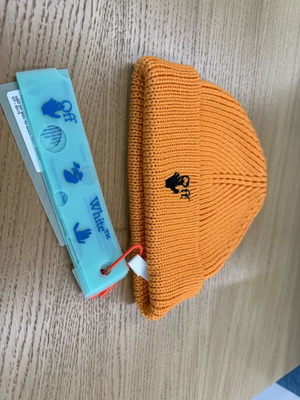 Off White Hand Off ribbed beanie new, orange