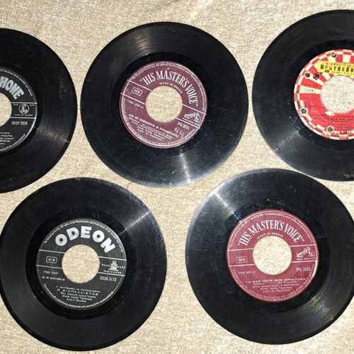 45 RPM records used, Kazantzidis and Marinella