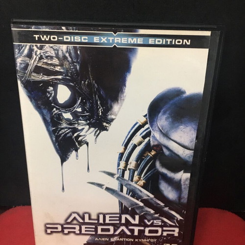 Alien vs Predator Two Disk Extreme Edition DVD used with subtitles