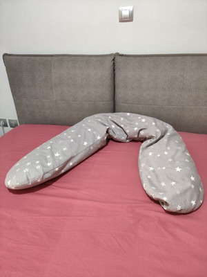 Theraline The Comfort pregnancy and nursing pillow