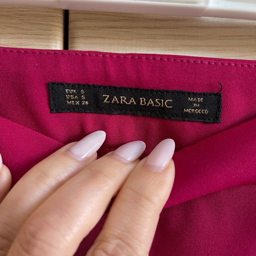 Zara straight-leg pants cherry like new, size S