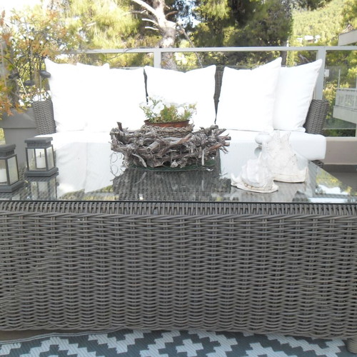 Three-seater sofa and square coffee table, like new, gray