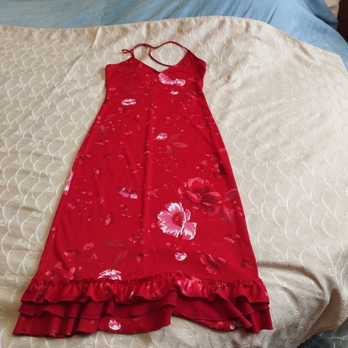Toi&Moi red dress like new, elastic, medium and large sizes