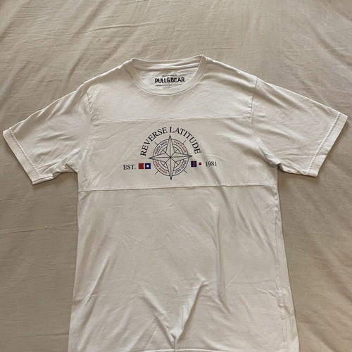 Pull & Bear men's T-shirt size Small used, white