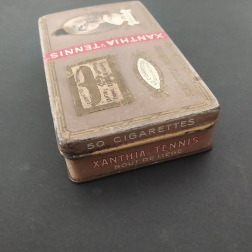 Xanthia "Tennis" vintage tin cigarette box 1920s