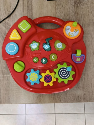 Activity toy with sounds and lights