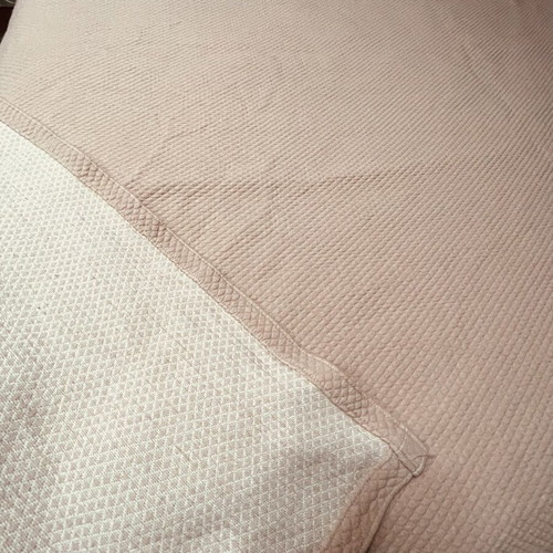 Large pink pale waffle weave pique blanket used 1.90x2.20 m