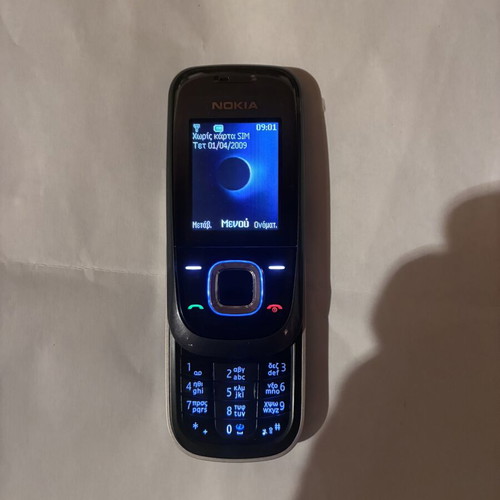 Nokia 2680 mobile phone like new, blue, with charger and headphones