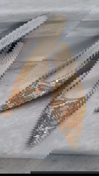 Λευκά κεντημένα Mules