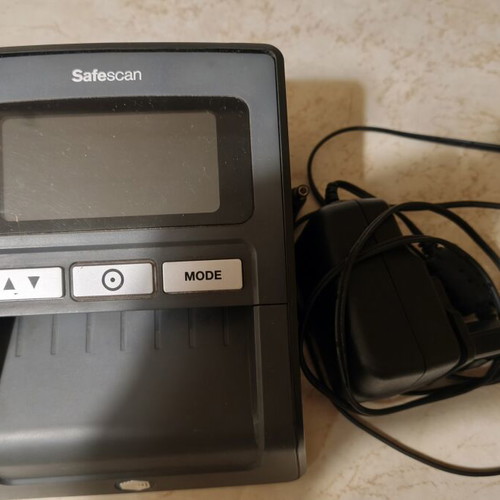 Safescan 155 S Counterfeit Detector and Genuine Banknote Checker Like New