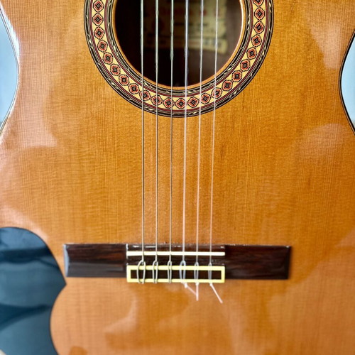 Alhambra 4PX classical guitar 1981 solid top like new with original case