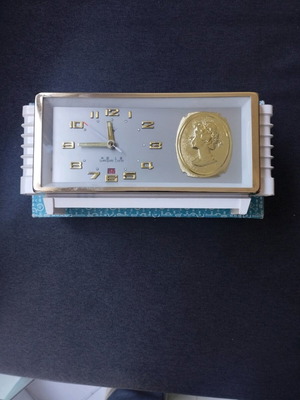 Diamond Alarm Clock new