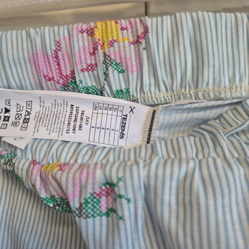 Tezenis summer pajama pants size S, cotton, romantic floral design