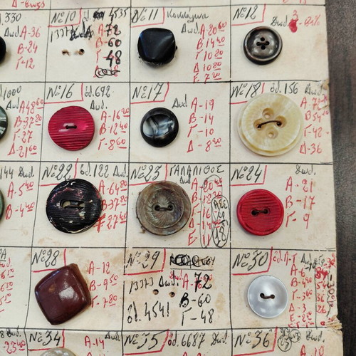 Vintage Button Sample Card from the 1960s used