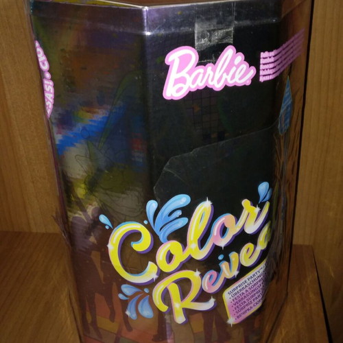 Mattel Barbie Chelsea Color Reveal Holiday Surprise Party playset used
