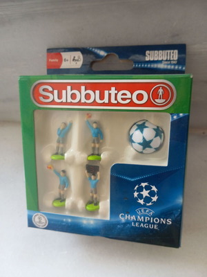 Subbuteo referee set sealed, new