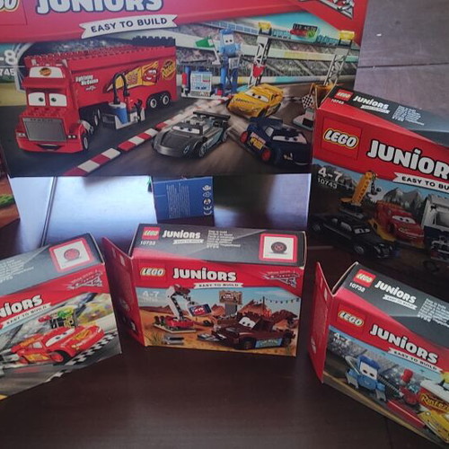 Lego Cars 3 Complete Series like new