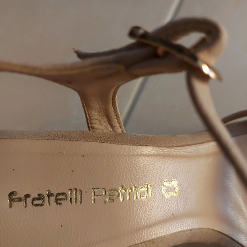 Fratelli Petridi leather platform sandals like new, beige, size 38