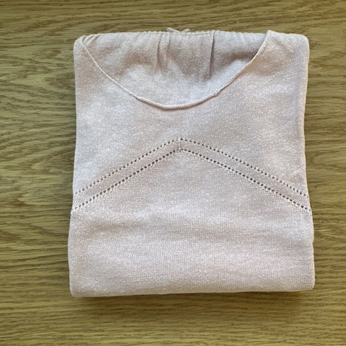 Attrattivo pink knitted top with pocket used