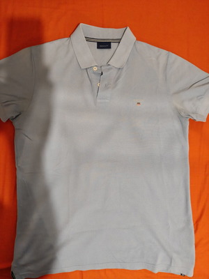 Gant polo shirt medium like new, blue