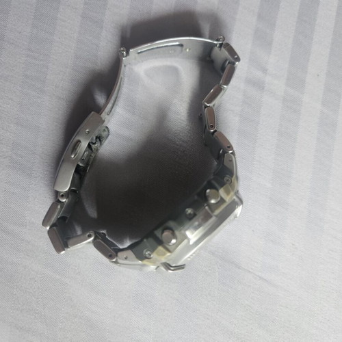 Casio G-Shock G-3100 watch used with metal bracelet