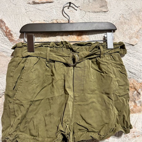 Tally Weijl Cargo Style Shorts Size 38, green