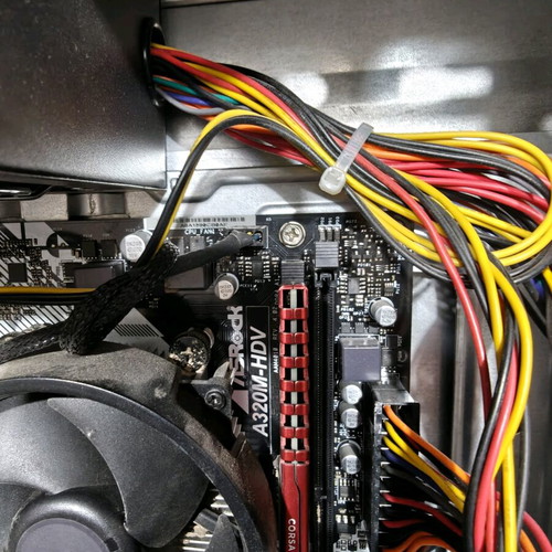 Desktop Ryzen 3 used, 8GB RAM, light gaming, no disk included