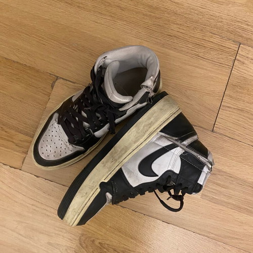 Nike Jordan sneakers used, black and white, size 40