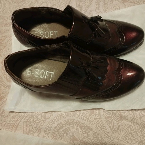B-Soft shoes used pumps size 39 burgundy